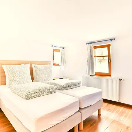 La Legende Des 2 Pierres Apartamento Eguisheim Quarto foto